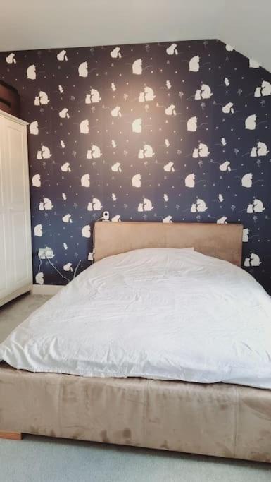 Sweets Home Whetstone Экстерьер фото