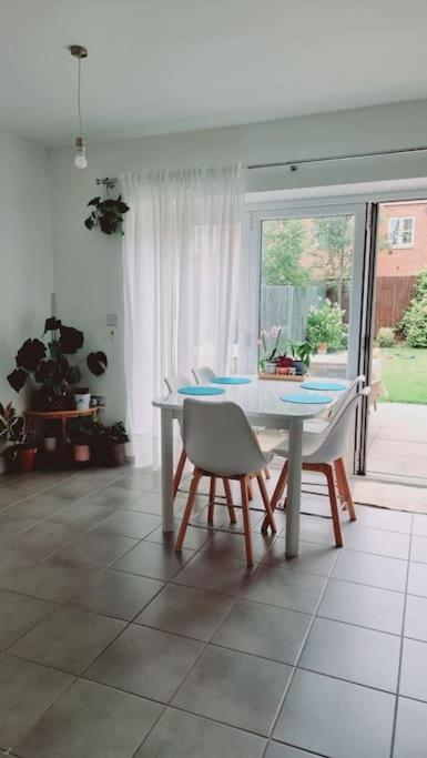 Sweets Home Whetstone Экстерьер фото